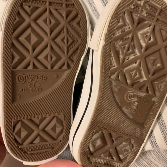 COPY - sold Infant converse black new with tags - Picture 4 of 4